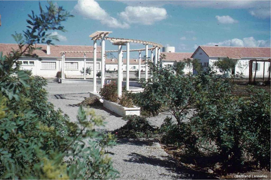 125-AERODROMES-ET-BASES-1945-1962-1-SIDI BEL ABBES ET ALAT 102 (28).jpg